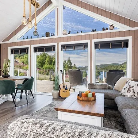 Libehi Panorama Lona